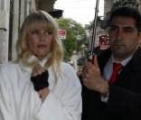 Claudia Schiffer en shooting à Buenos Aires en Argentine pour Chanel et le grand Karl Lagerfeld