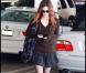 Rachel Bilson opte pour une mini-jupe fluide, un petit gilet, des boots motardes et un it-bag Chanel matelassé. Entre la jeune fille sage et le look rock'n'roll, l'actrice est irrésistible !