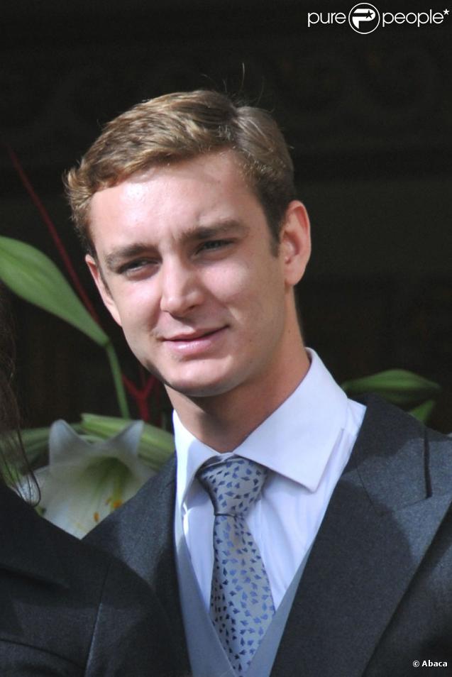 Pierre Casiraghi pour le salut depuis le balcon du Palais de Monaco le jour de la fête nationale le 19 novembre 2009