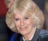Camilla Parker Bowles, à l'occasion de l'avant-première de  Lovely Bones , qui s'est tenue dans le cadre du Royal Film Performance 2009, à l'Odeon de Leicester Square, à Londres, le 24 novembre 2009.