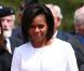 Robe-gilet ceinturée d'argent des plus élégantes pour Michelle...
