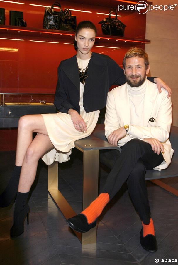 Maria Carla Boscono et Stefano Pilati à la soirée d'ouverture de la boutique YSL