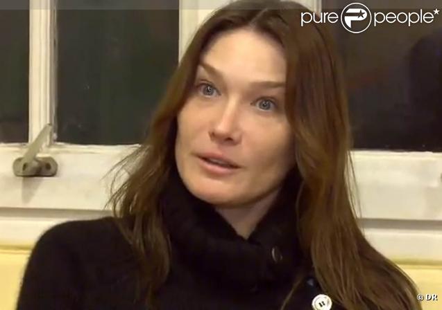 Carla Bruni en sortie de nuit avec le Samu social, le 9 novembre 2009.