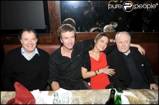 Daniel Russo, Philippe Caroit, Caroline Grimm et Marc Jolivet lors de la soirée Chivas Christmas Knight chez Castel à Paris le 9 décembre 2009