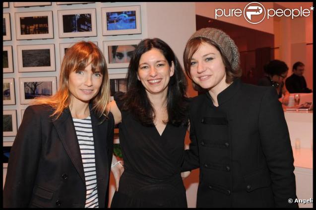 Axelle Lafont et Emilie Dequenne à la soirée Comptoir des Cotonniers le 10/12/09 à Paris