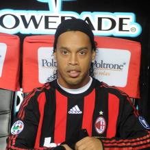 Ronaldinho, joueur de la décennie ?