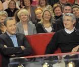 Dany Boon et Michel Boujenah  lors de l'enregistrement de l'emission Vivement Dimanche de Michel Drucker - spéciale Arthur Essebag le 15 décembre 2009