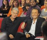 Arthur et Franck Dubosc  lors de l'enregistrement de l'emission Vivement Dimanche de Michel Drucker - spéciale Arthur Essebag le 15 décembre 2009