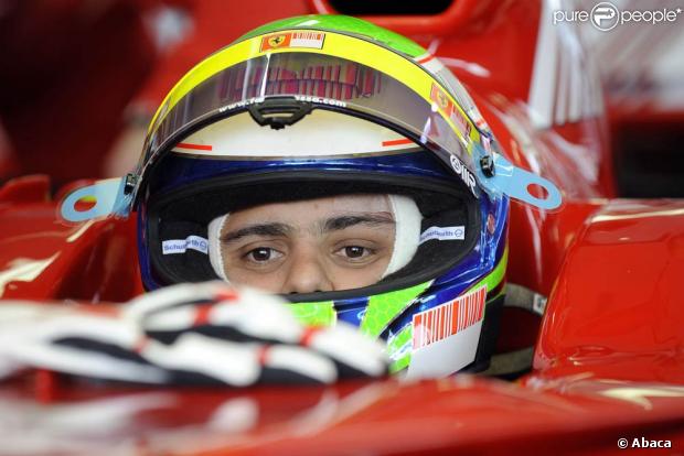 Felipe Massa a repris, les 15-16 décembre, le volant d'une Ferrari, une F2007, près de cinq mois après son terrible accident !