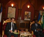 Le président SArkozy rencontre son homologue tchadien, Idriss Déby, le 27 février 2008, à N'Djamena