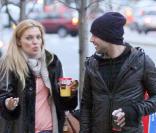 Ricky Martin, surpris avec une jolie inconnue, dans les rues de New York, il y a quelques jours.