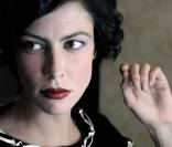 Anna Mouglalis dans  Coco Chanel et Igor Stravinsky .