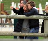 Giovanni Castaldi et sa compagne Sophie Tapie à un concours hippique (11 octobre 2009)