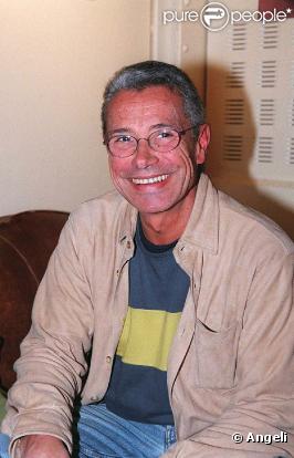 Jean-Marie Périer dénonce l'homophobie dans son prochain livre, Casse-toi !, disponible le 4 février 2010 !