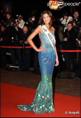 Malika Ménard 