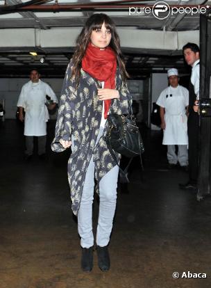 Nicole Richie sortant du restaurant Madeo's à Los Angeles, le 26 janvier 2010 
