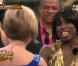 Surya Bonaly et Farid Khider embrassent et découvrent leurs nouveaux copains
