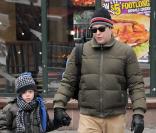 Mathew Broderick et son fils James, à New York, le 3 février 2010 !