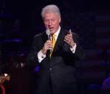 Bill Clinton à la soirée Sos Savind Ourselves