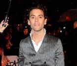 Mika sur le tapis rouge des Brit Awards, à Londres, le 16 février 2010 !