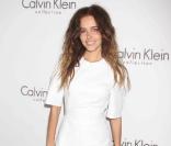 Isabel Lucas à l'after party Calvin Klein, dans le cadre de la Fashion Week new yorkaise, le 18 février 2010