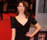Rebecca Hall en Gianfranco Ferré aux BAFTA awards à Londres le 21 février 2010