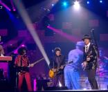 General Electriks, le chanteur Met Amadou et Mariam rendent hommage à Mickaël Jackson, disparu le 25 juin 2009.