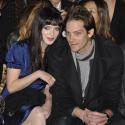 Roxane Mesquida : Ravissante et sombre au défilé Galliano, elle nous présente son... meilleur ami ! (réactualisé)