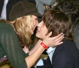 Mark Owen et Take That rencontrent leurs fans à Londres, en 2006 !