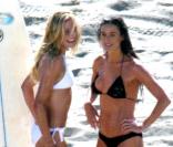 Cameron Diaz et Demi Moore sur le tournage de Charlie's Angels en octobre 2002
