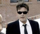 Charlie Sheen arrive au tribunal d'Aspen, le 8 février 2010 