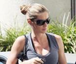 Gisele Bündchen se rendant à son cours de gym à Los Angeles, le 17 mars 2010