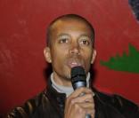 Richard Dacoury et Stéphane Diagana lors du départ de La Course du Coeur à Paris le 18 mars