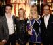 Aaron Johnson, Sam Taylor-Wood, Claudia Schiffer et Matthew Vaughn à l'occasion de l'avant-première de  Kick-Ass , qui s'est tenue à l'Empire Cinema de Leicester Square, à Londres, le 22 mars 2010.