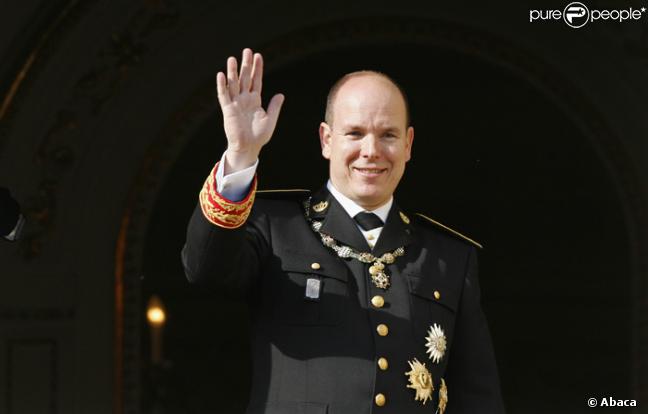Le Prince Albert II de Monaco dément tout mariage !