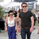 Dita Von Teese, dans un look improbable mais terriblement amoureuse au côté de Kelly Osbourne et Pixie Geldof... déjantées !