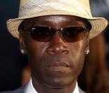Don Cheadle, à l\'occasion de l\'avant-première américaine d\'<i>Iron Man 2</i>, qui s\'est tenue au El Capitan Theatre d\'Hollywood, à Los Angeles, le 26 avril 2010.