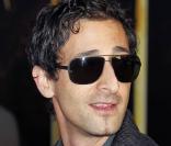Adrien Brody, à l\'occasion de l\'avant-première américaine d\'<i>Iron Man 2</i>, qui s\'est tenue au El Capitan Theatre d\'Hollywood, à Los Angeles, le 26 avril 2010.