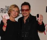 Susan Smith et Bono à la première de The Lazarus Effect, à New York. 04/05/2010