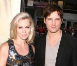 Jennie Garth et son mari Peter Facinelli lors de la première du film Letters to Juliet à Hollywood le 11 mai 2010