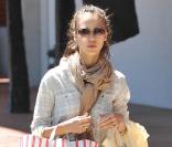 Jessica Alba à Los Angeles, le 11 mai 2010