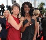 Veronique Cayla et Aïssa Maïga lors de l'inauguration du 63e festival de Cannes le 12 mai 2010