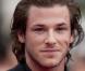 Gaspard Ulliel lors de la montée des marches de l'équipe du film La Princesse de Montpensier. Le 16 mai à Cannes