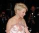 Michelle Williams habillée par une robe Chanel lors de la montée des marches pour le film Blue Valentine durant le 63e festival de Cannes le 18 mai 2010