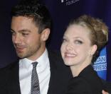 Amanda Seyfried et Dominic Cooper. 
