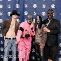 Le bassiste de Slipknot retrouvé mort dans sa chambre d'hôtel...