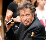 Al Pacino dans les rues de New York pour le tournage d'un pub pour les cafés australiens Victoria le 27 mai 2010.