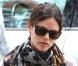 Rachel Bilson : La jolie starlette a le chic pour jouer les gros bras !