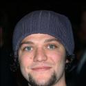 Bam Margera de Jackass rossé avec une batte de base ball... par une femme !