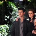 Twilight 3 : Kristen Stewart ravissante, soutenue avec charme par son partenaire Taylor Lautner !